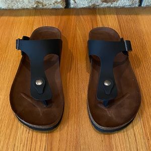Sonoma sandals
